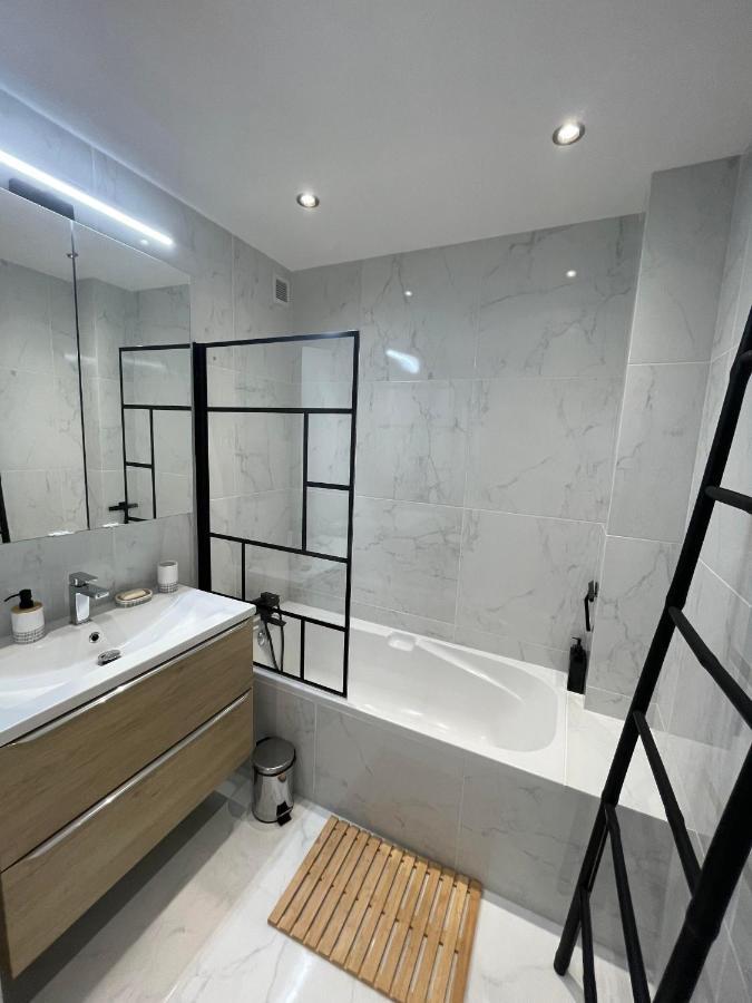 Comfortable Apartment With Parking - Antibes Riviera Dış mekan fotoğraf
